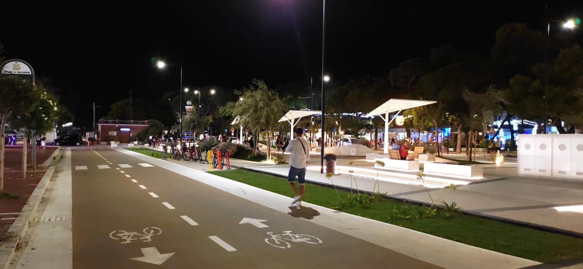 Casa Felix Lejlighed Giulianova Eksteriør billede